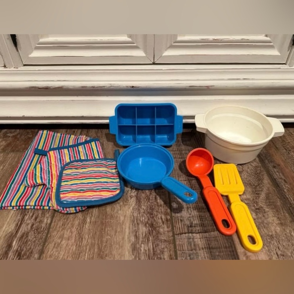 Vintage Fisher Price Kitchen
toys